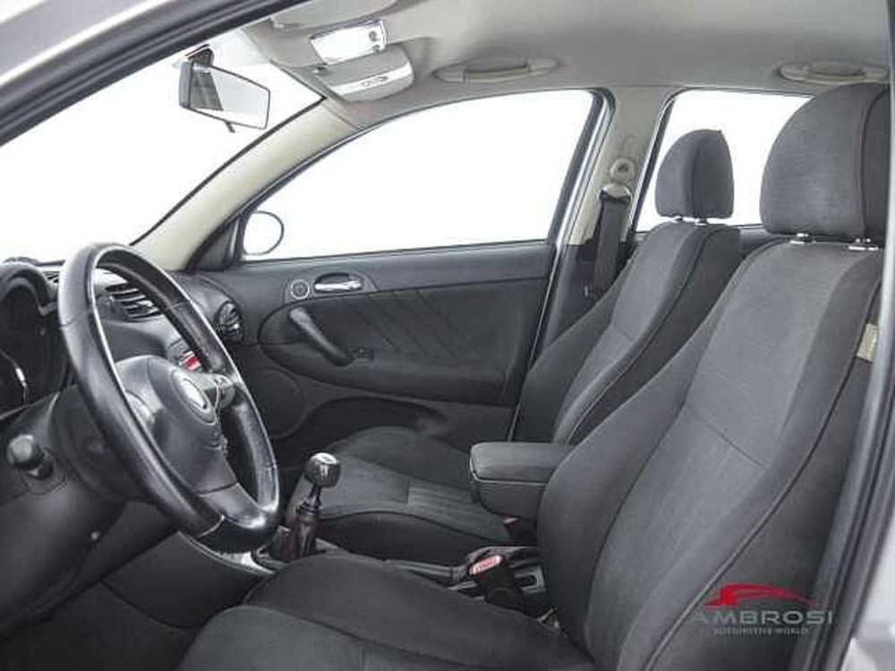 Alfa Romeo 147 usata a Perugia (9)