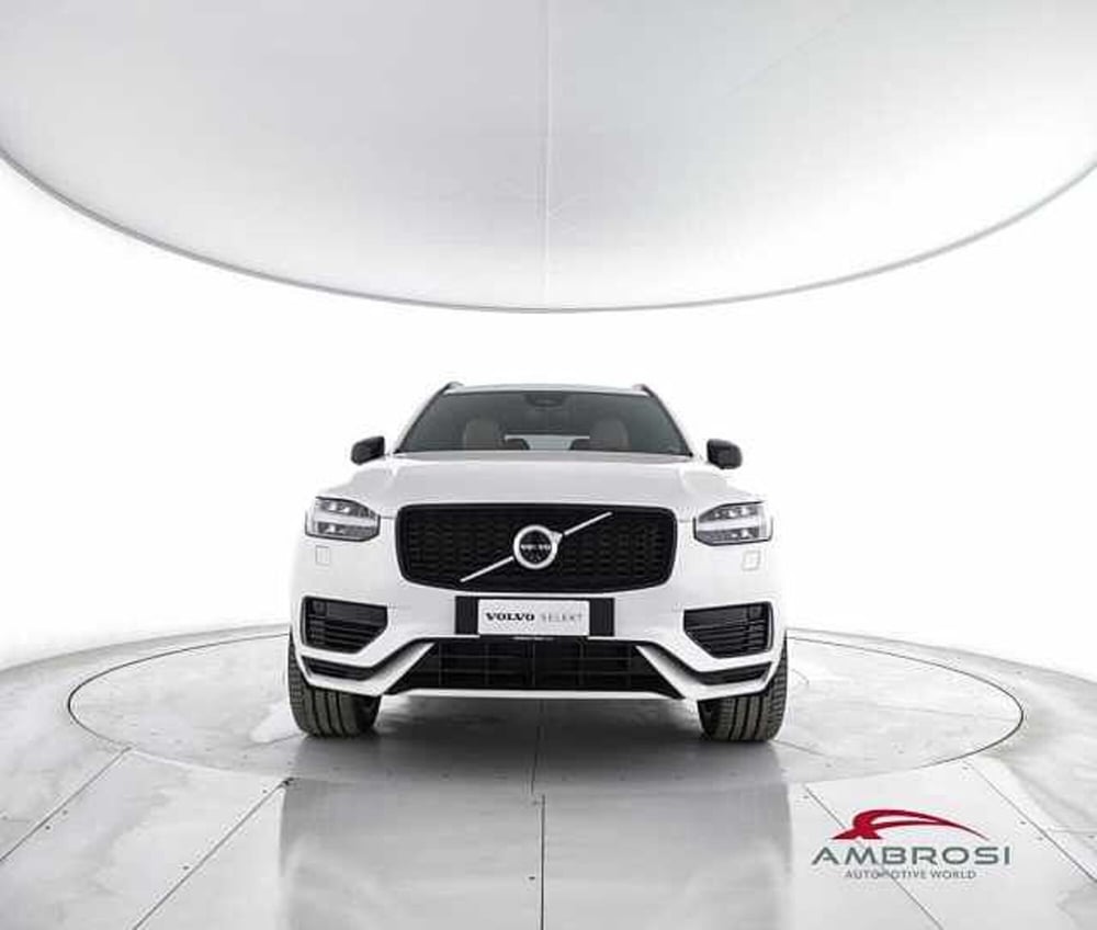Volvo XC90 nuova a Perugia (5)