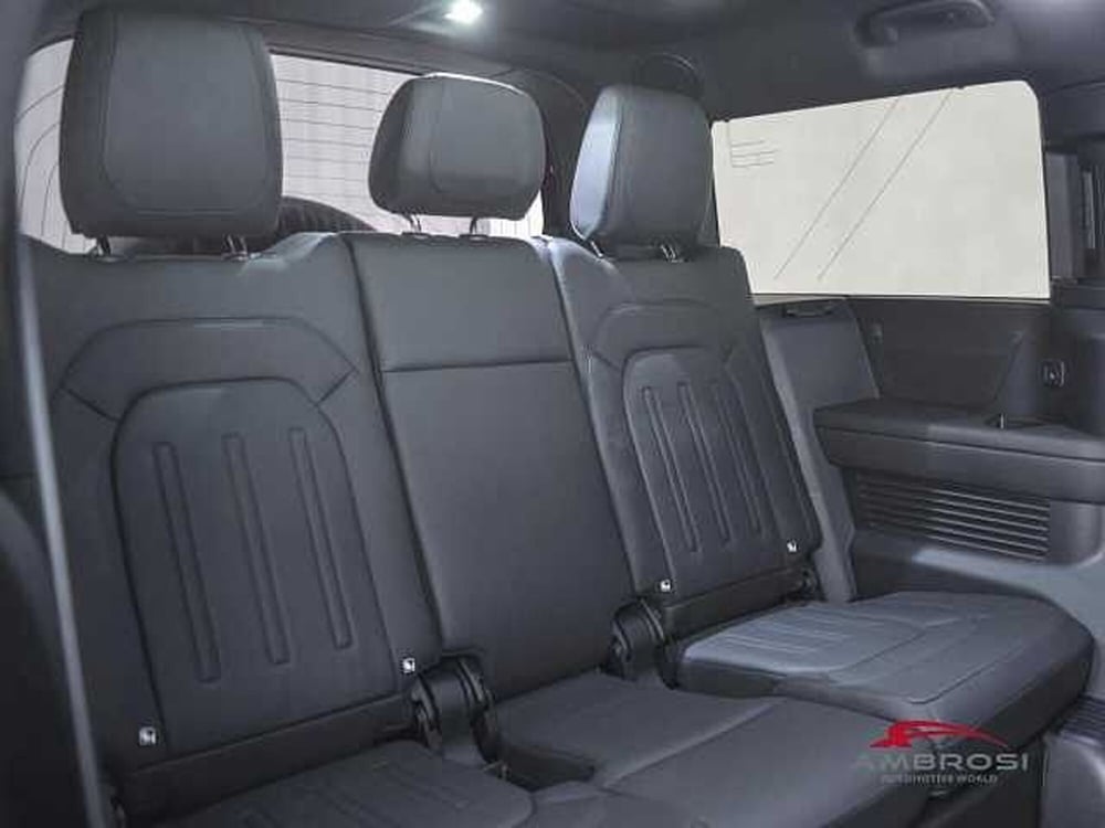 Land Rover Defender usata a Viterbo (17)