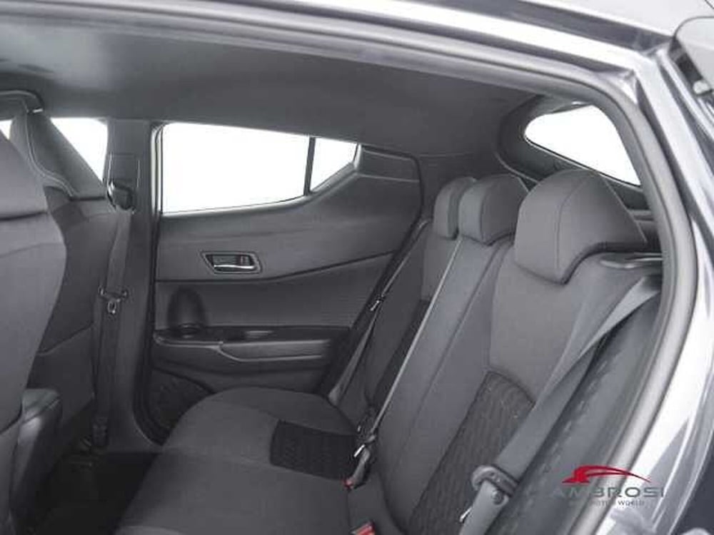 Toyota Toyota C-HR usata a Viterbo (10)