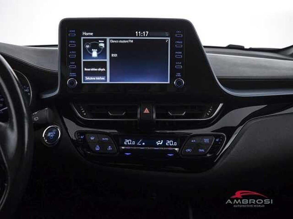 Toyota Toyota C-HR usata a Viterbo (19)