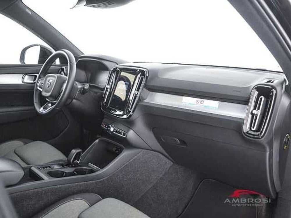 Volvo XC40 usata a Viterbo (12)