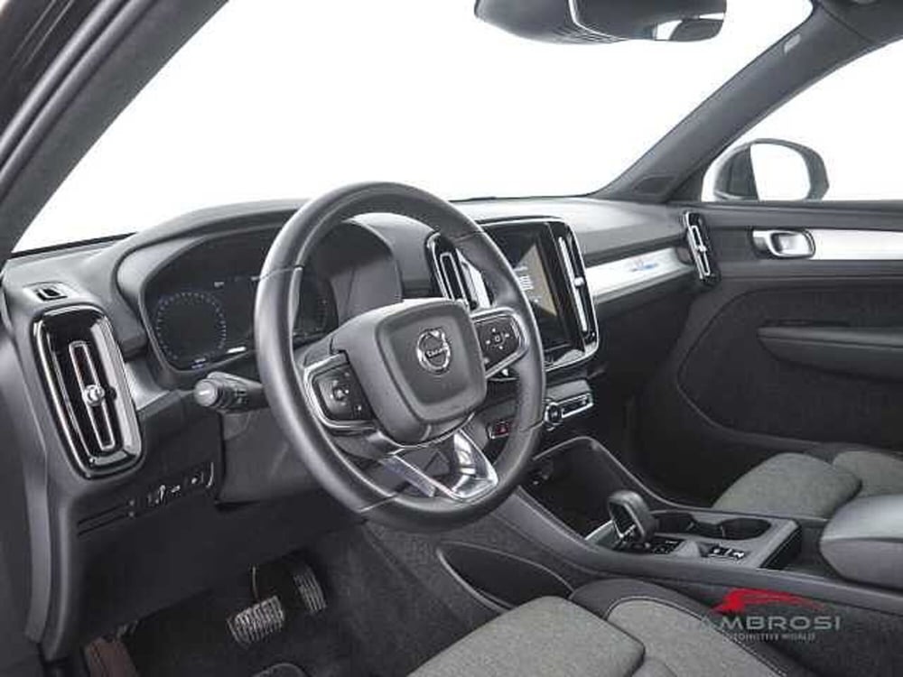 Volvo XC40 usata a Viterbo (8)