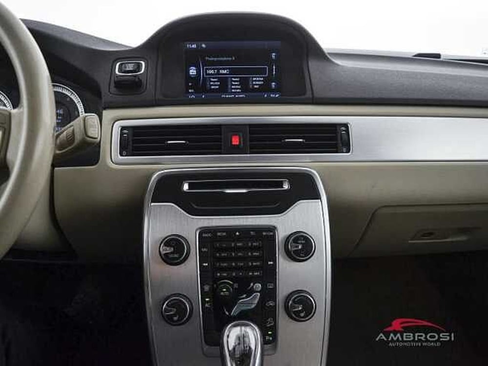 Volvo XC70 usata a Viterbo (18)