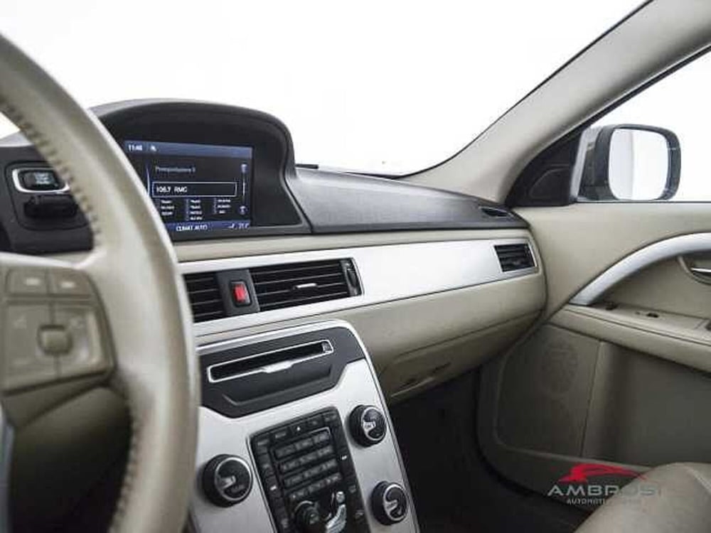 Volvo XC70 usata a Viterbo (20)