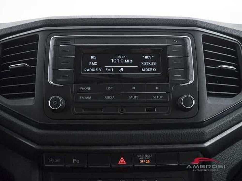 Volkswagen Veicoli Commerciali Amarok usata a Viterbo (14)