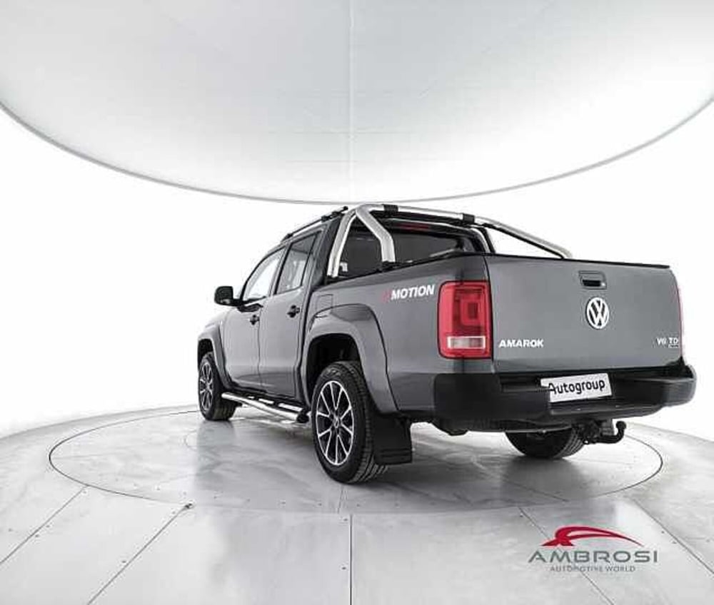 Volkswagen Veicoli Commerciali Amarok usata a Viterbo (4)