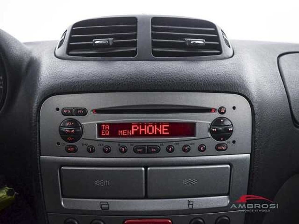 Alfa Romeo 147 usata a Viterbo (15)