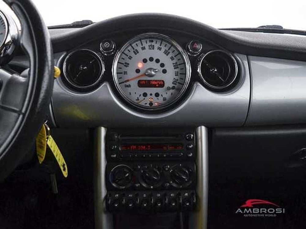 MINI Mini Cabrio usata a Viterbo (17)