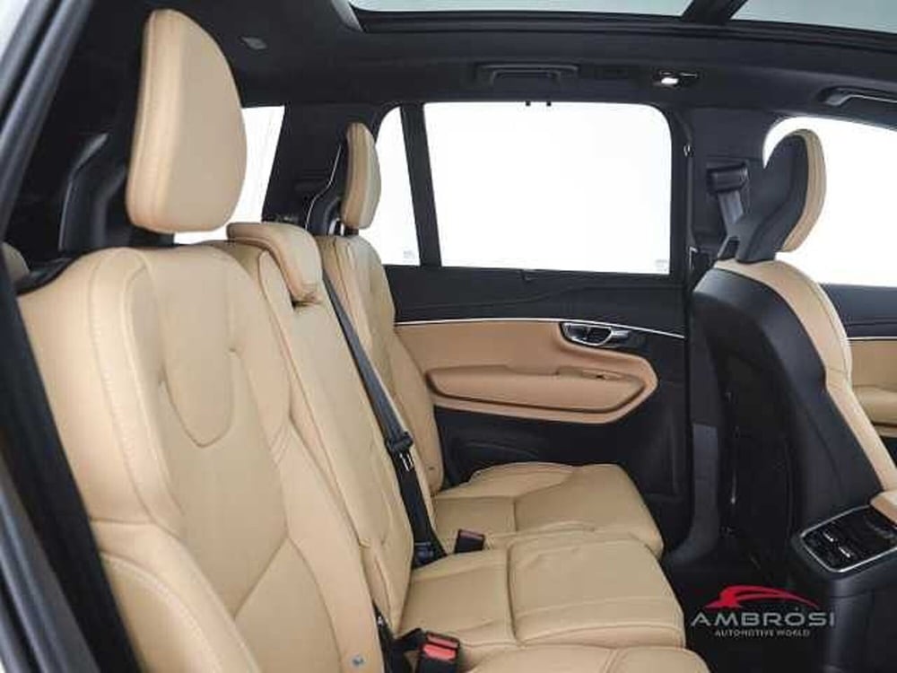 Volvo XC90 nuova a Viterbo (13)