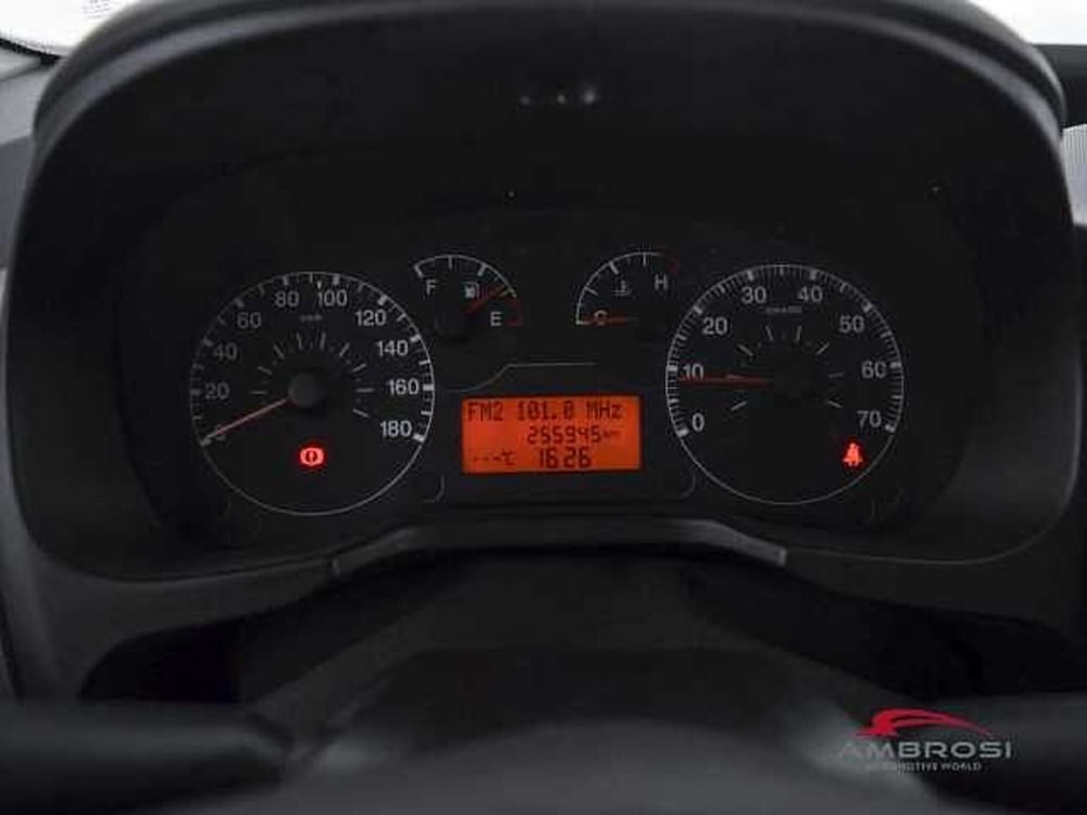 Fiat QUBO usata a Viterbo (13)