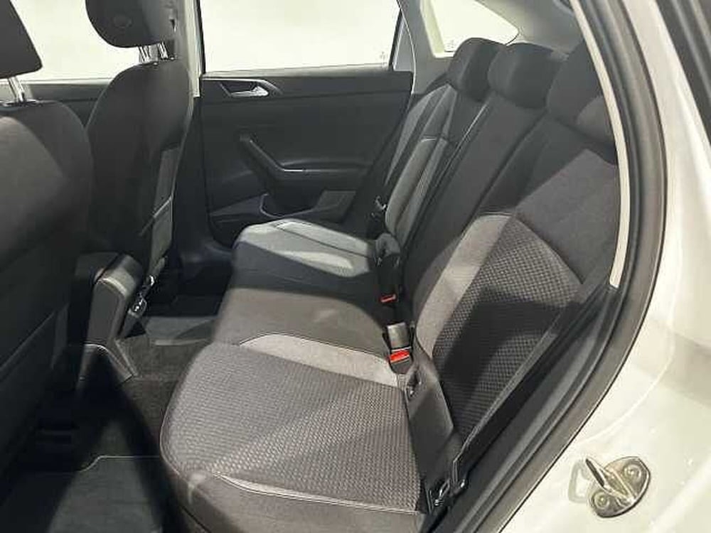 Volkswagen Taigo usata a Genova (8)