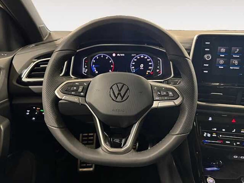 Volkswagen T-Roc nuova a Lecco (6)