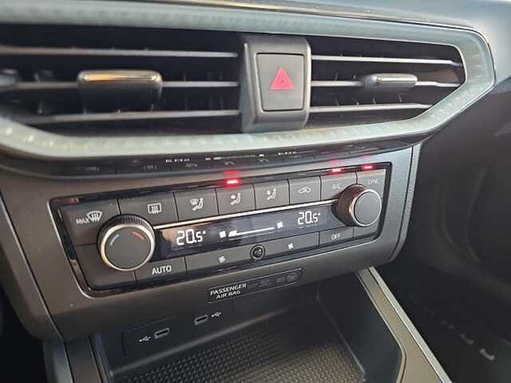 SEAT Arona usata a Lecco (19)
