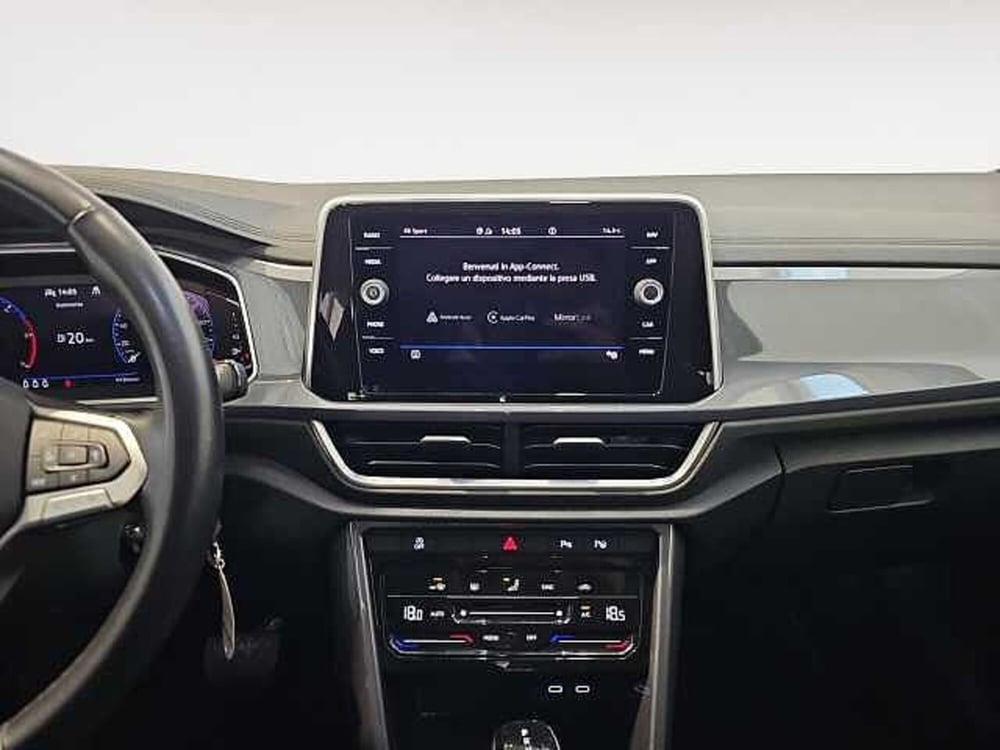 Volkswagen T-Roc usata a Lecco (10)