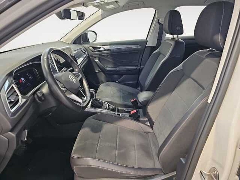 Volkswagen T-Roc usata a Lecco (11)