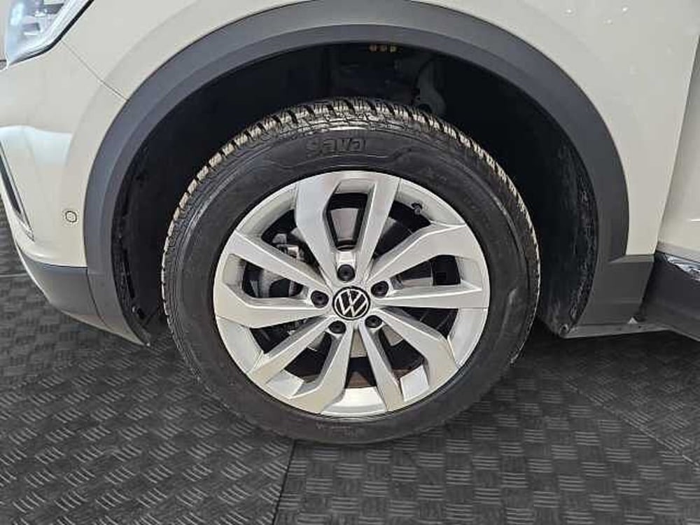 Volkswagen T-Roc usata a Lecco (13)