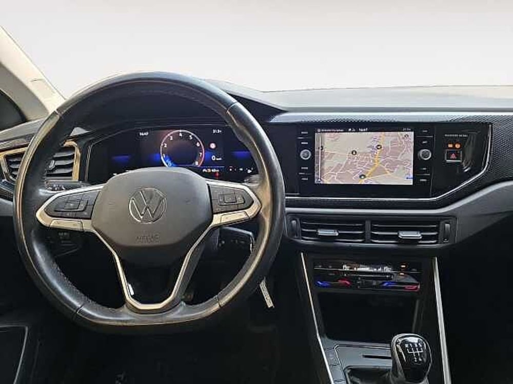 Volkswagen Taigo usata a Lecco (9)