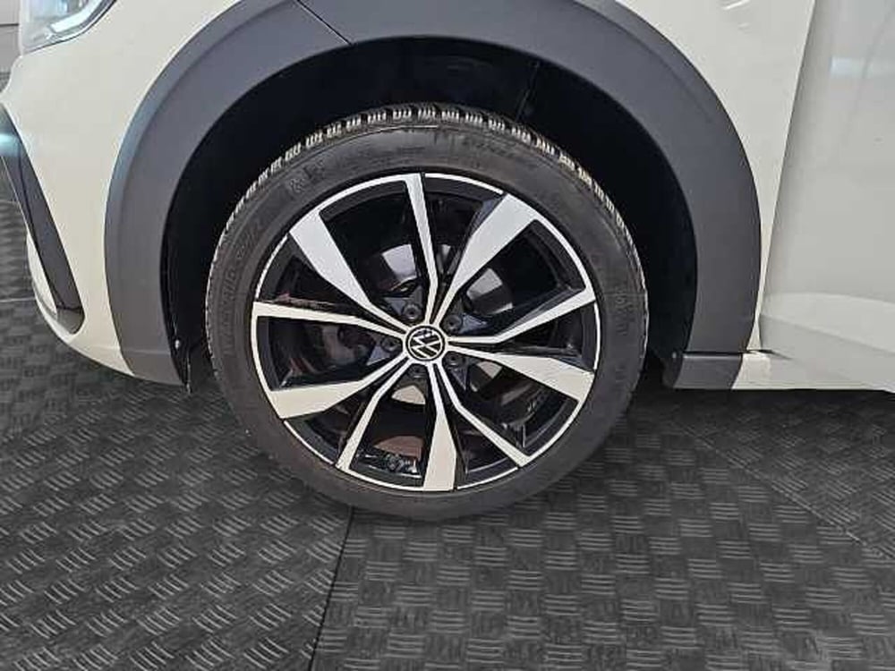 Volkswagen Taigo usata a Lecco (15)
