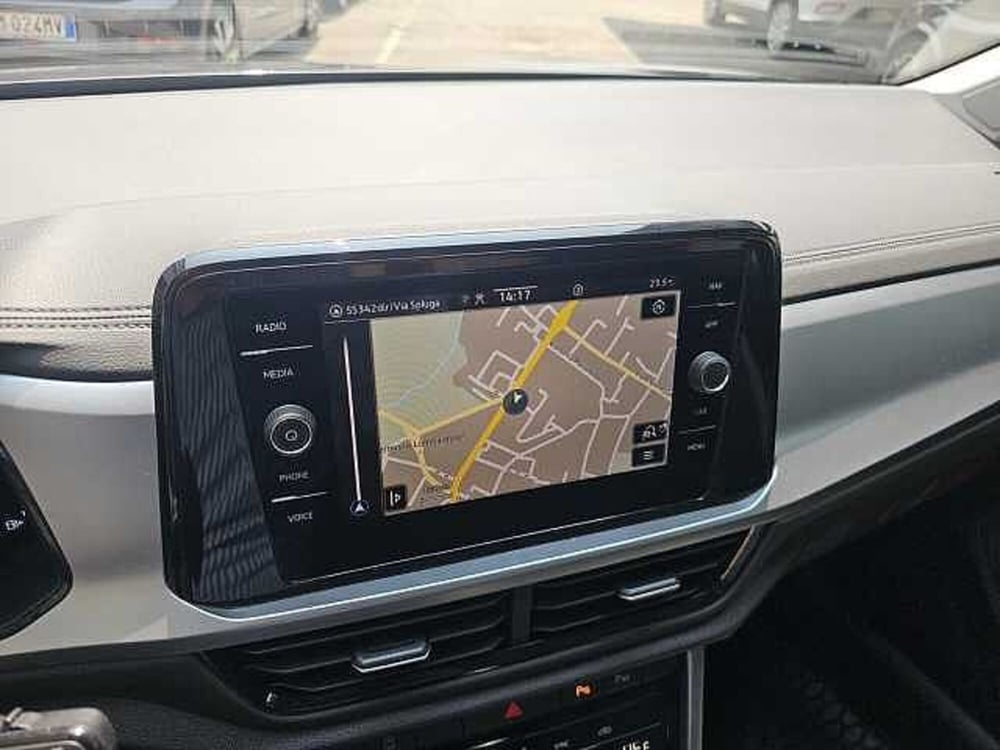 Volkswagen T-Roc usata a Lecco (20)