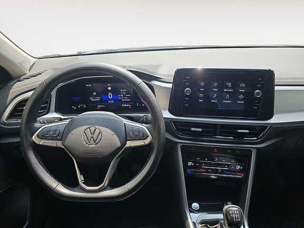 Volkswagen T-Roc usata a Lecco (9)