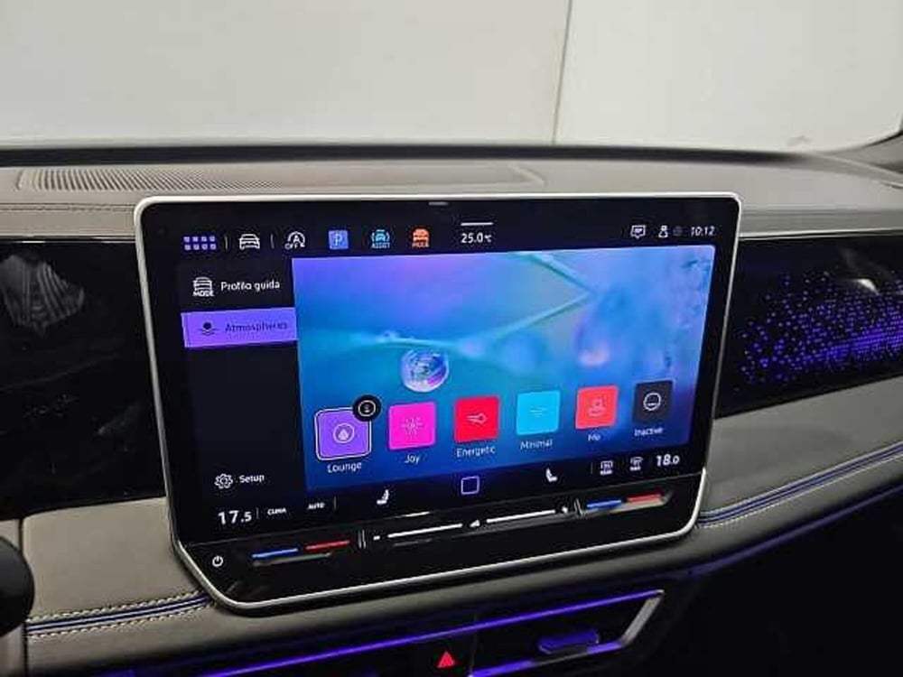 Volkswagen Tiguan usata a Lecco (19)