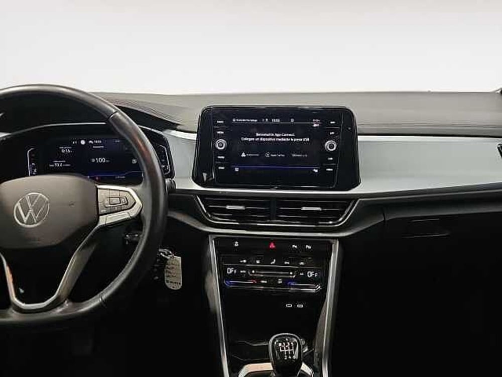Volkswagen T-Roc usata a Lecco (10)