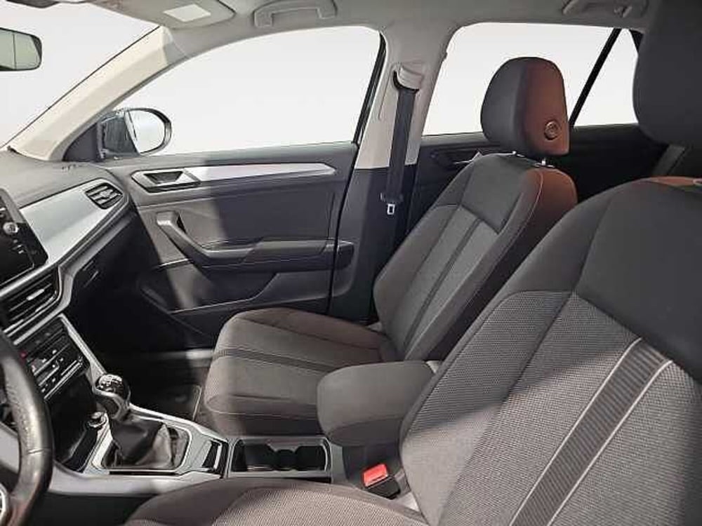 Volkswagen T-Roc usata a Lecco (12)