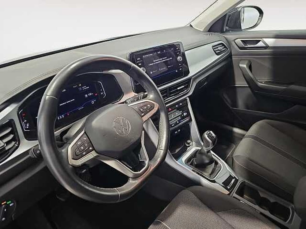 Volkswagen T-Roc usata a Lecco (8)