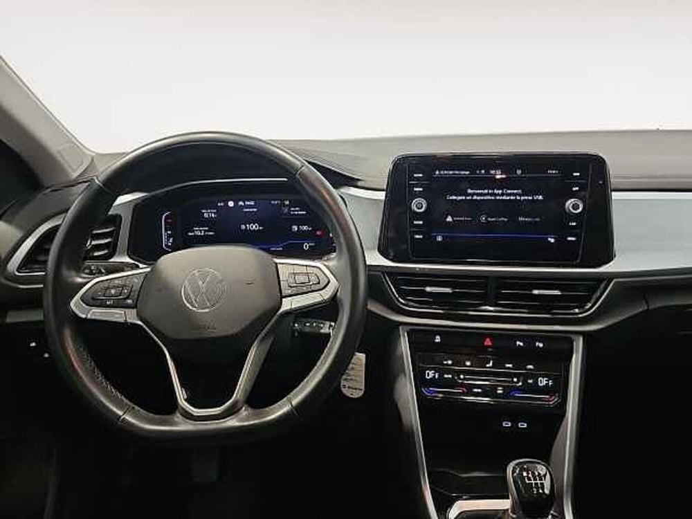Volkswagen T-Roc usata a Lecco (9)