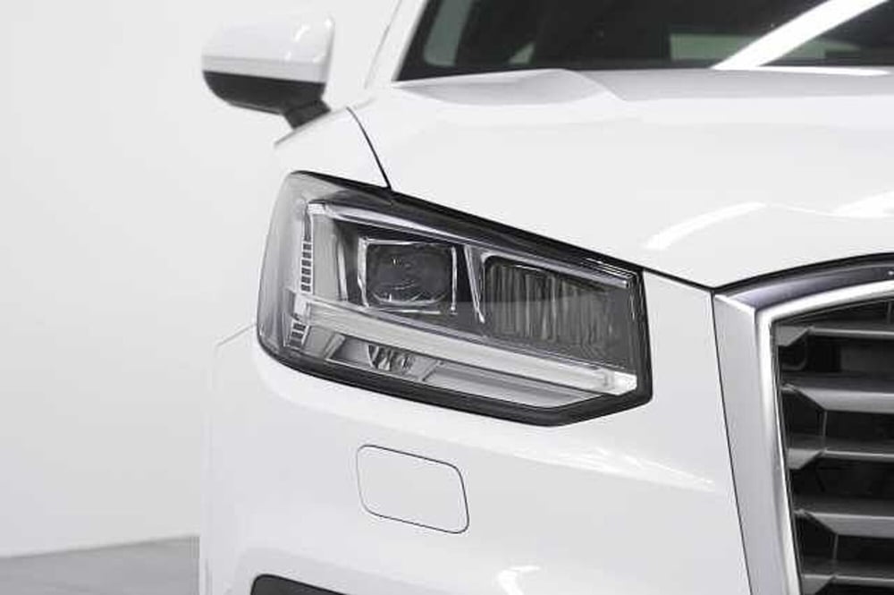 Audi Q2 usata a Como (13)