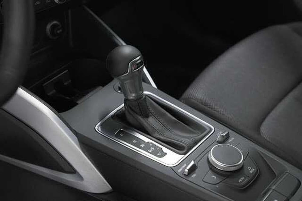 Audi Q2 usata a Como (18)