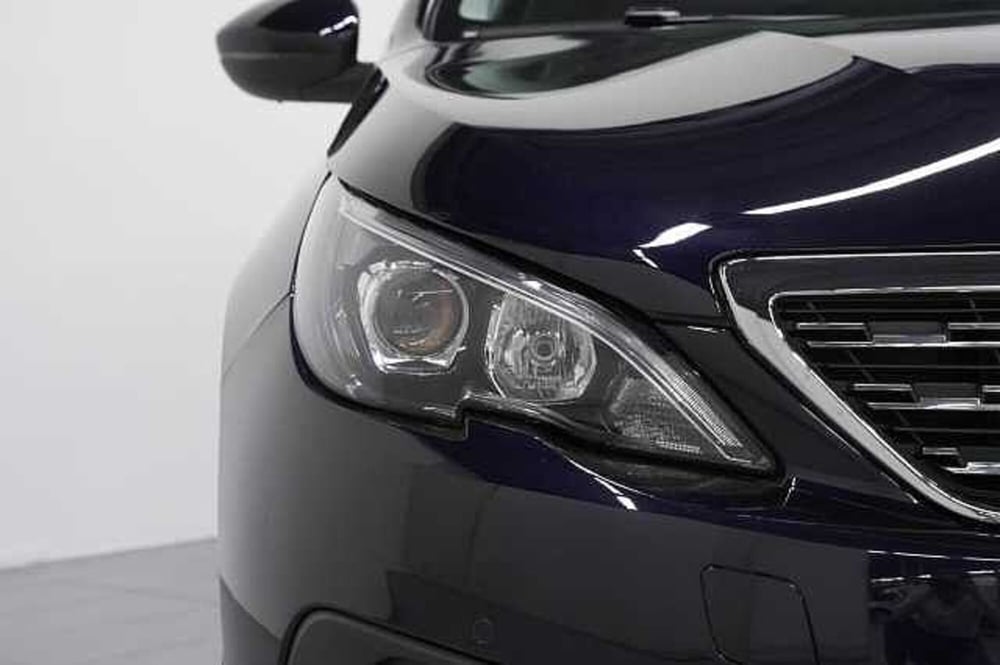 Peugeot 308 usata a Como (11)