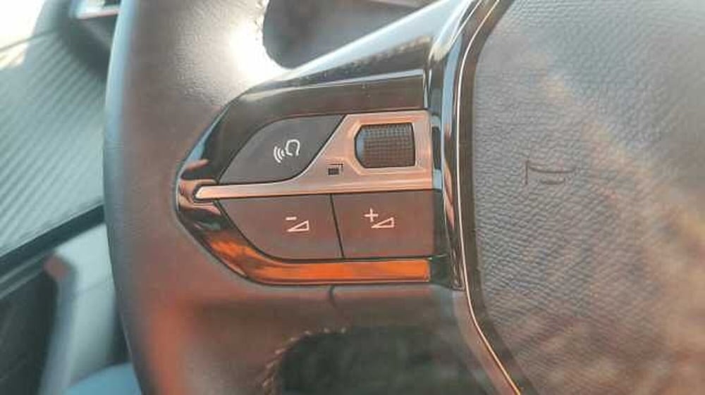 Peugeot 2008 usata a Firenze (16)