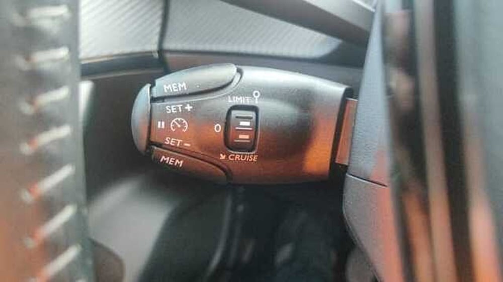 Peugeot 2008 usata a Firenze (19)