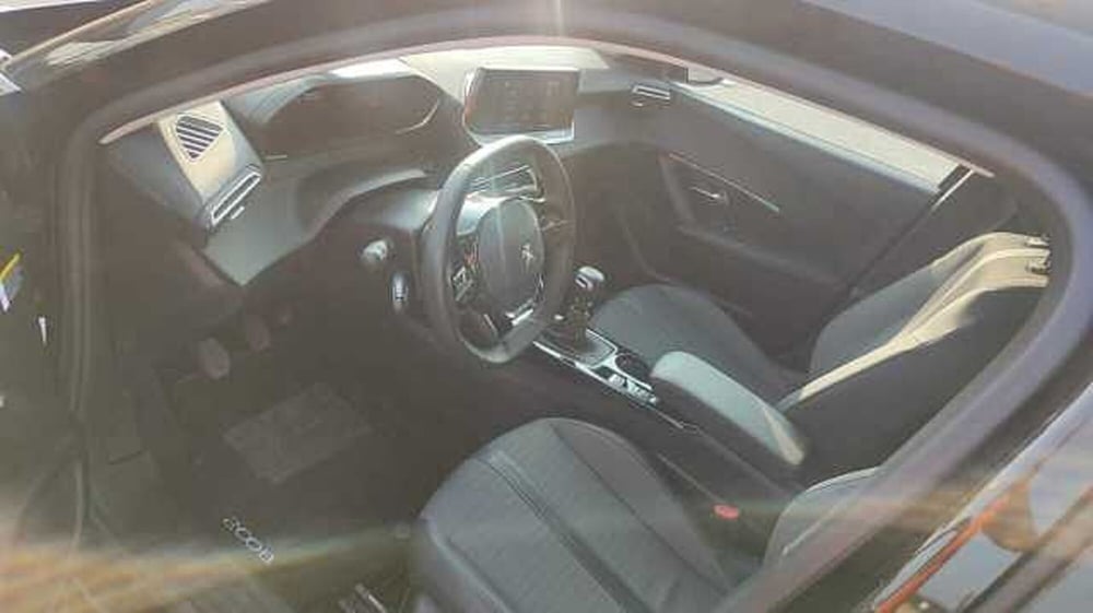 Peugeot 2008 usata a Firenze (4)