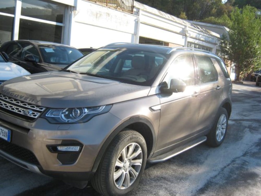 Land Rover Discovery Sport usata a Ascoli Piceno