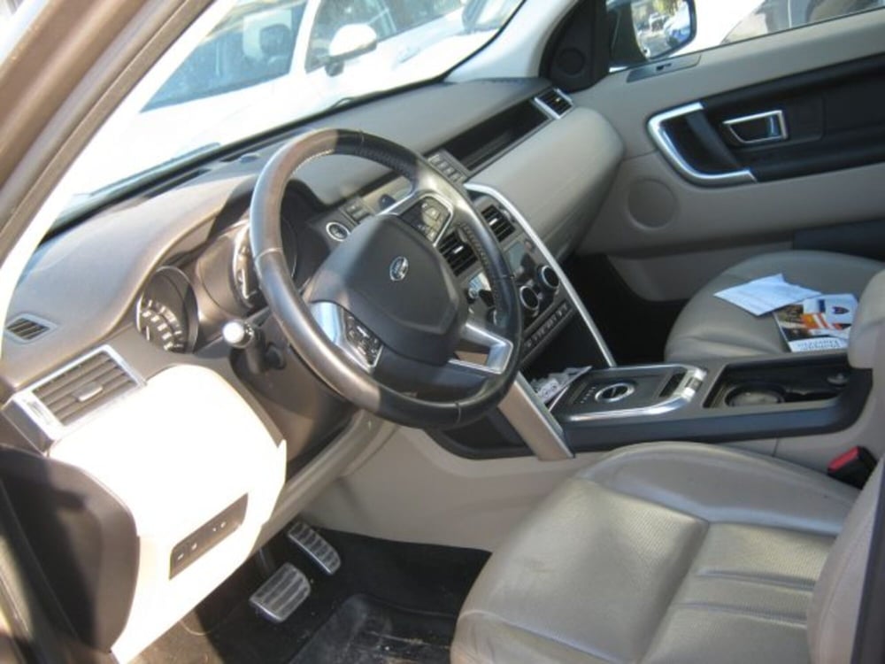 Land Rover Discovery Sport usata a Ascoli Piceno (10)