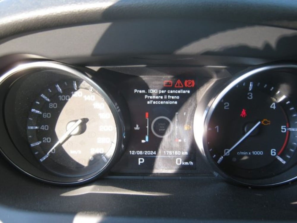 Land Rover Discovery Sport usata a Ascoli Piceno (18)