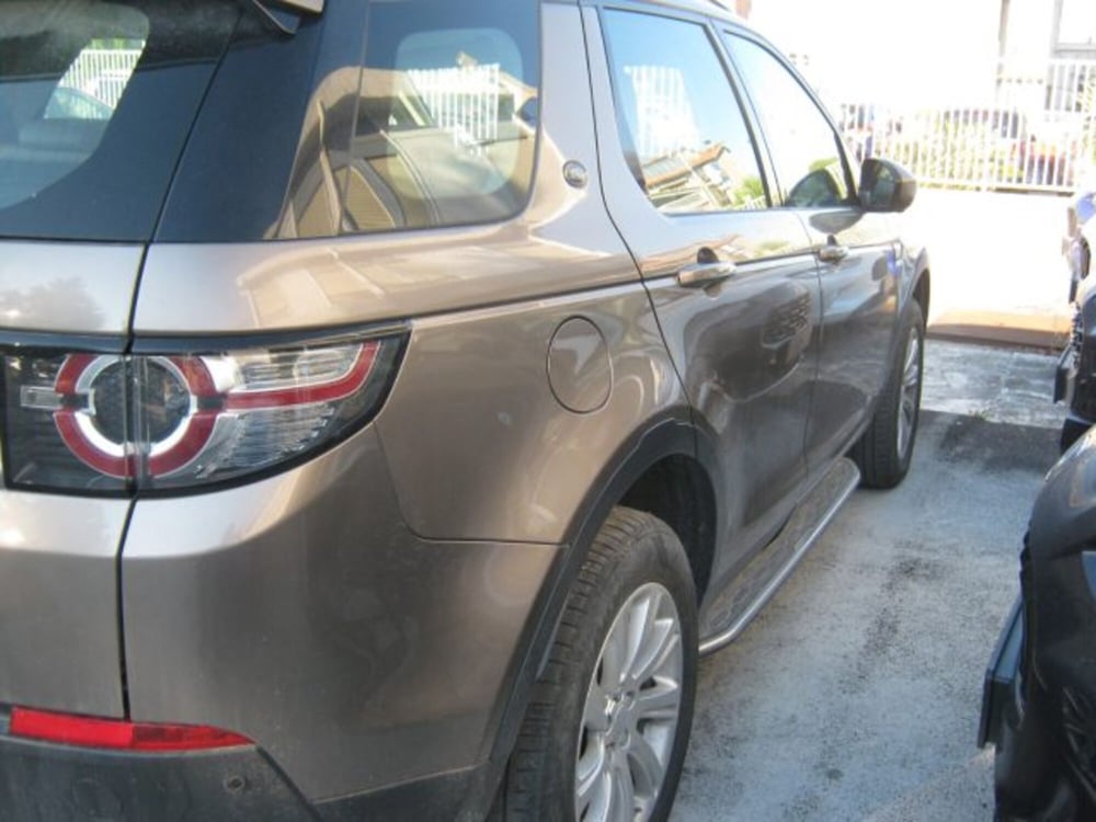 Land Rover Discovery Sport usata a Ascoli Piceno (5)