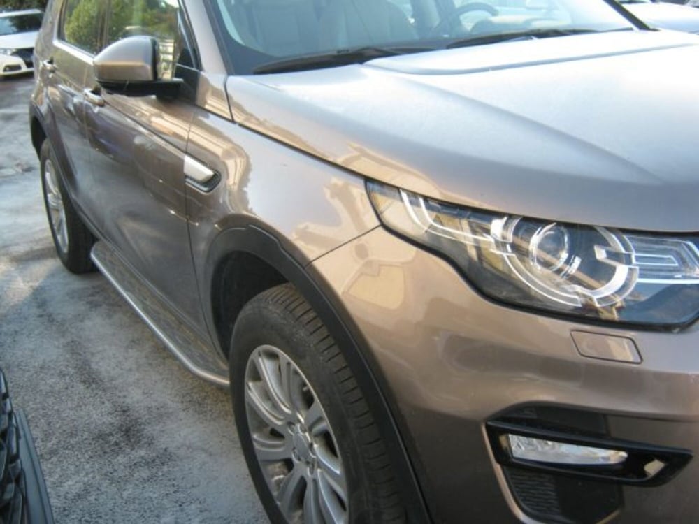 Land Rover Discovery Sport usata a Ascoli Piceno (6)