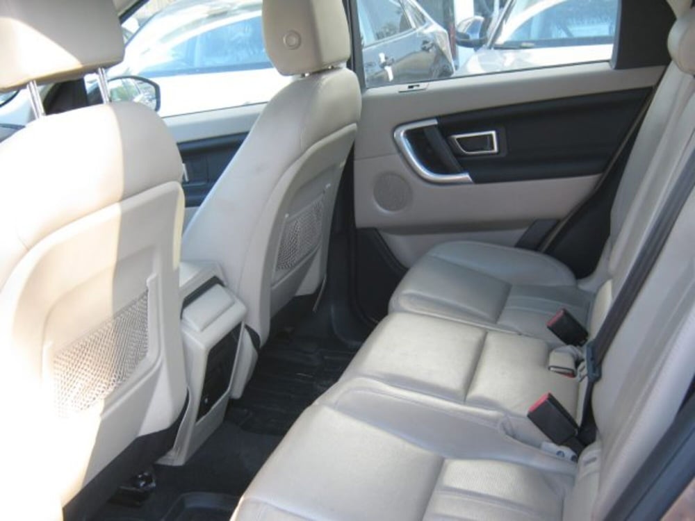 Land Rover Discovery Sport usata a Ascoli Piceno (7)