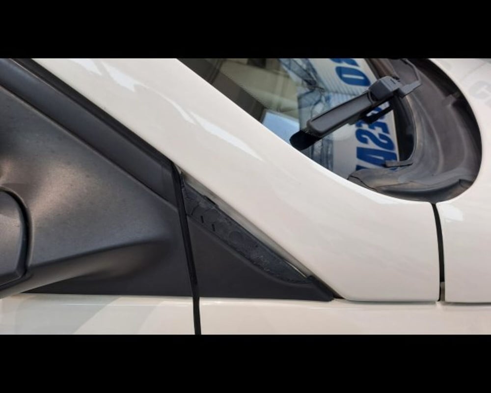 Lancia Ypsilon usata a Aosta (18)