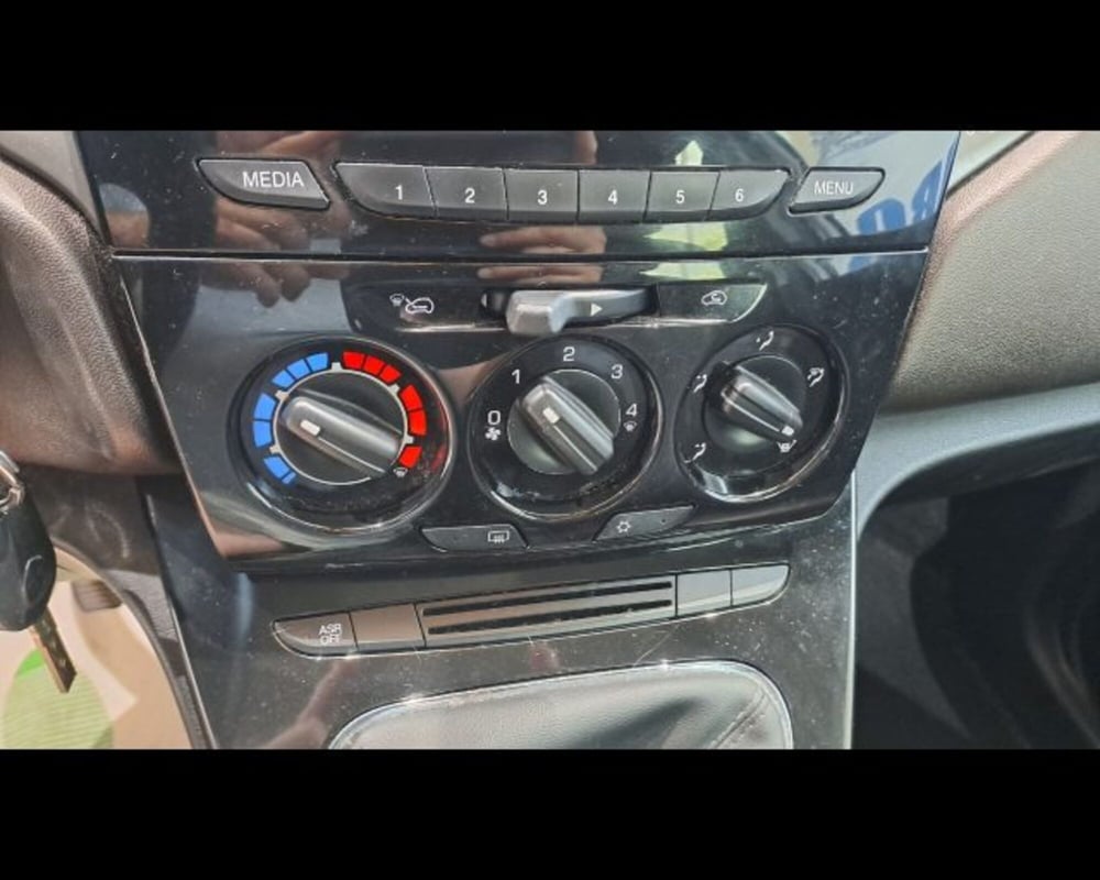 Lancia Ypsilon usata a Aosta (9)