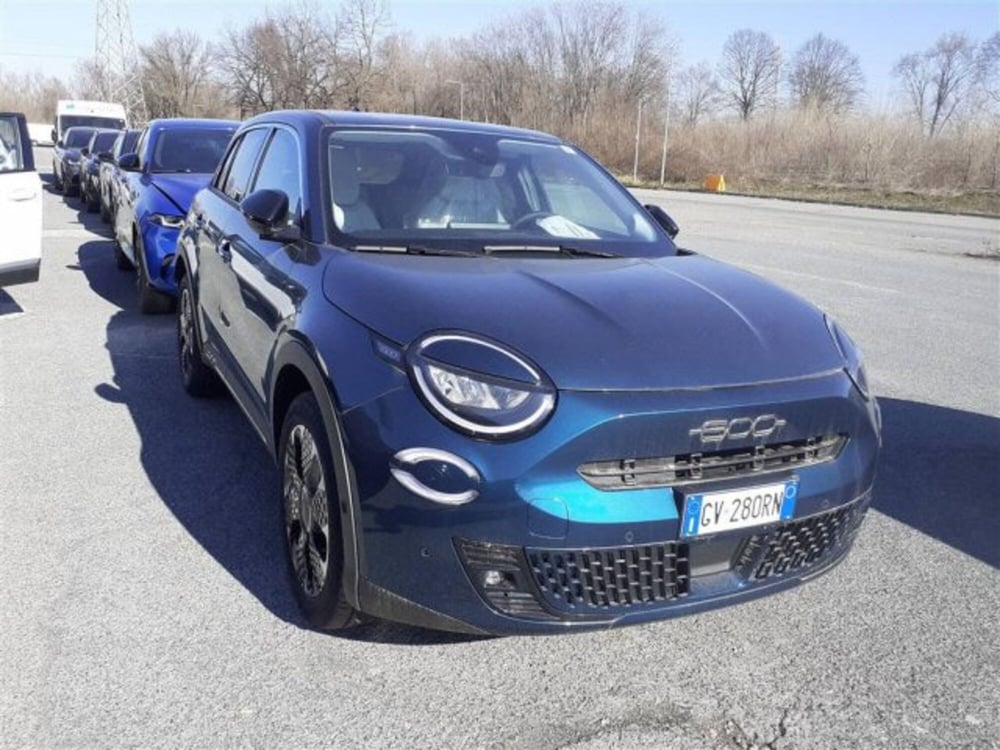 Fiat 600 nuova a Aosta (2)