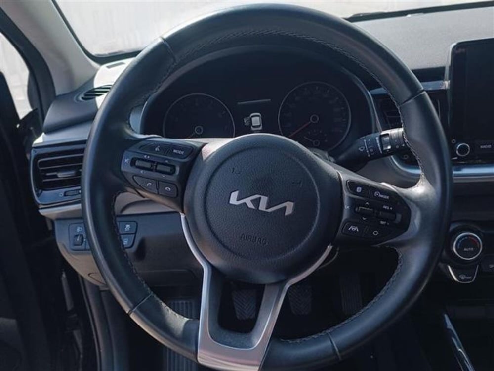 Kia Stonic usata a Livorno (11)