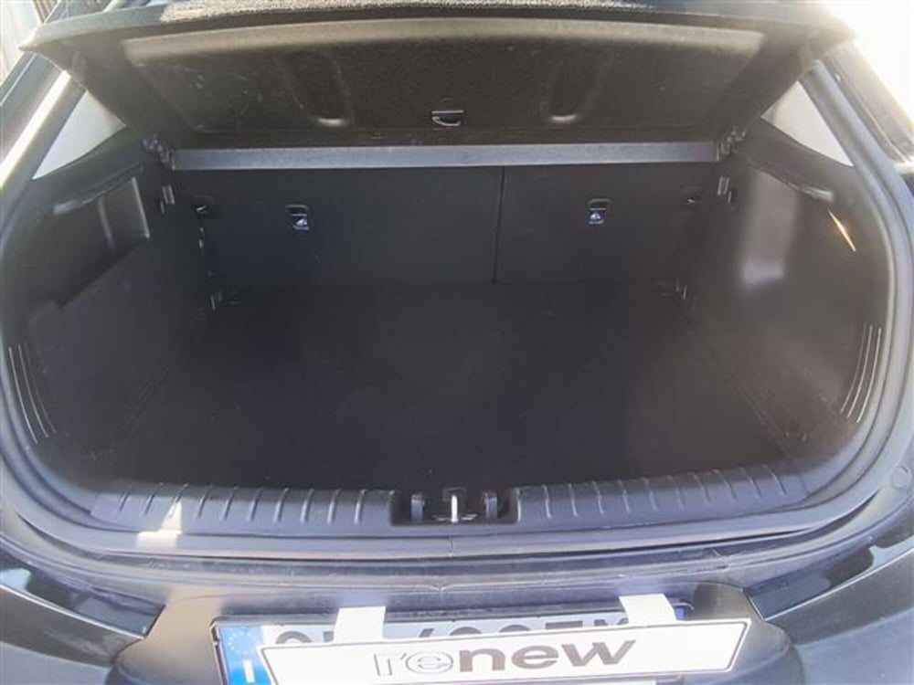 Kia Stonic usata a Livorno (14)