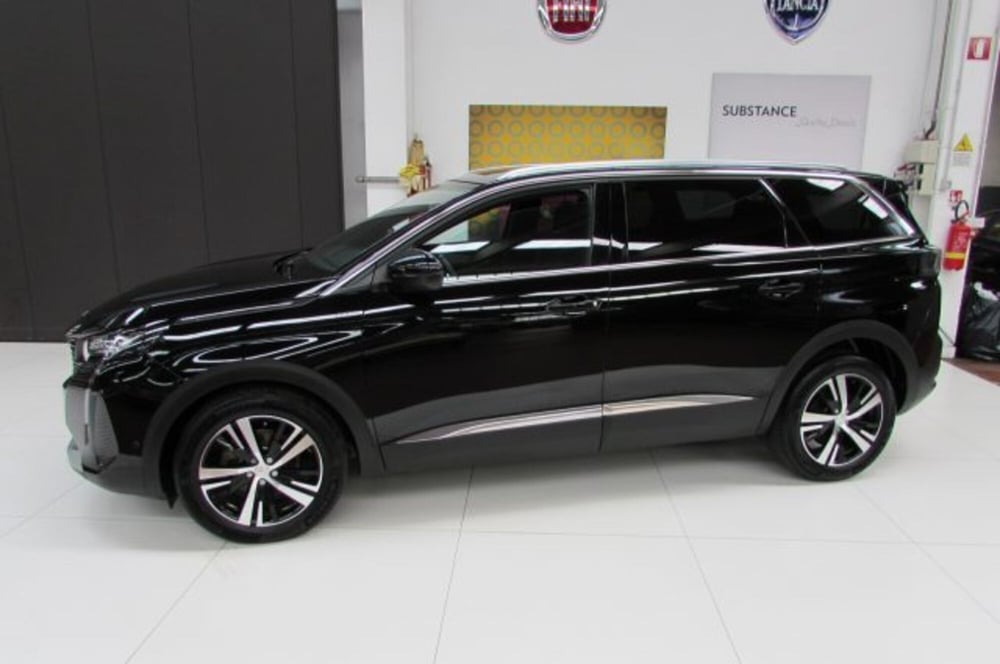Peugeot 5008 usata a Milano (4)