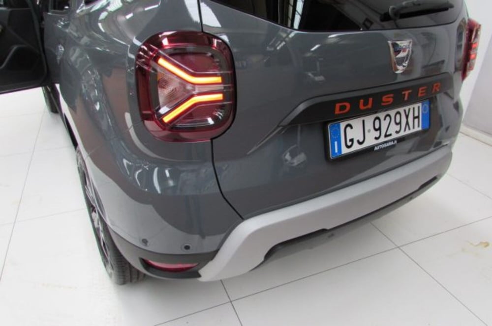 Dacia Duster usata a Milano (14)