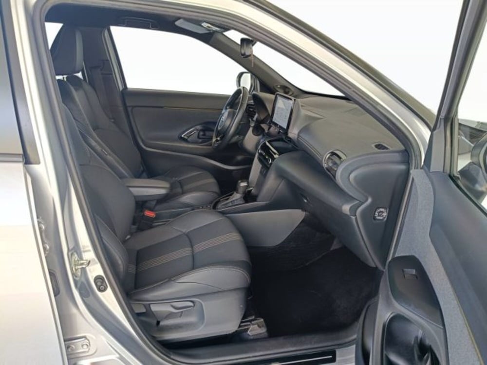 Toyota Yaris Cross usata a Teramo (11)